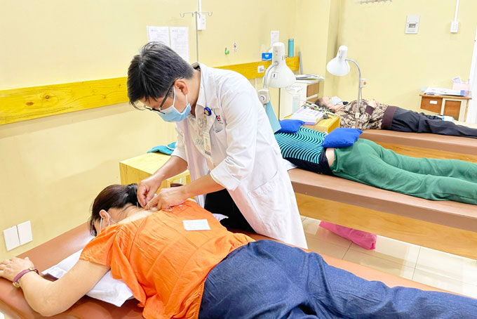 Bệnh viện 22-12 | Miễn phí 1 lần chụp X-quang cho bệnh nhân Y học cổ truyền Bệnh viện 22-12 | Miễn phí 1 lần chụp X-quang cho bệnh nhân Y học cổ truyền